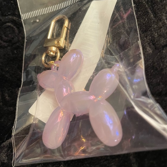 BALLOON DOG | Light Purple | Bag Charm | Keychain  (Brand New!) 💜 - Picture 4 of 5
